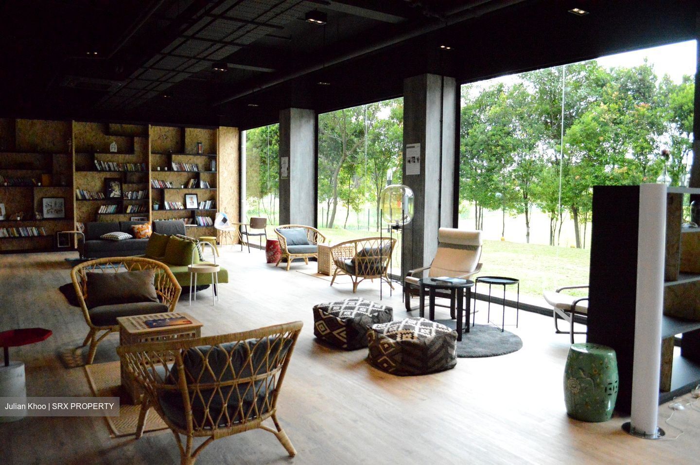 Boon Lay Drive (D22), Condominium - For Rent