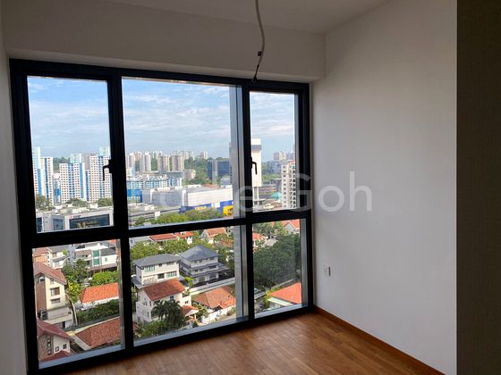 4 Bed Condo for Rent in Stirling Residences