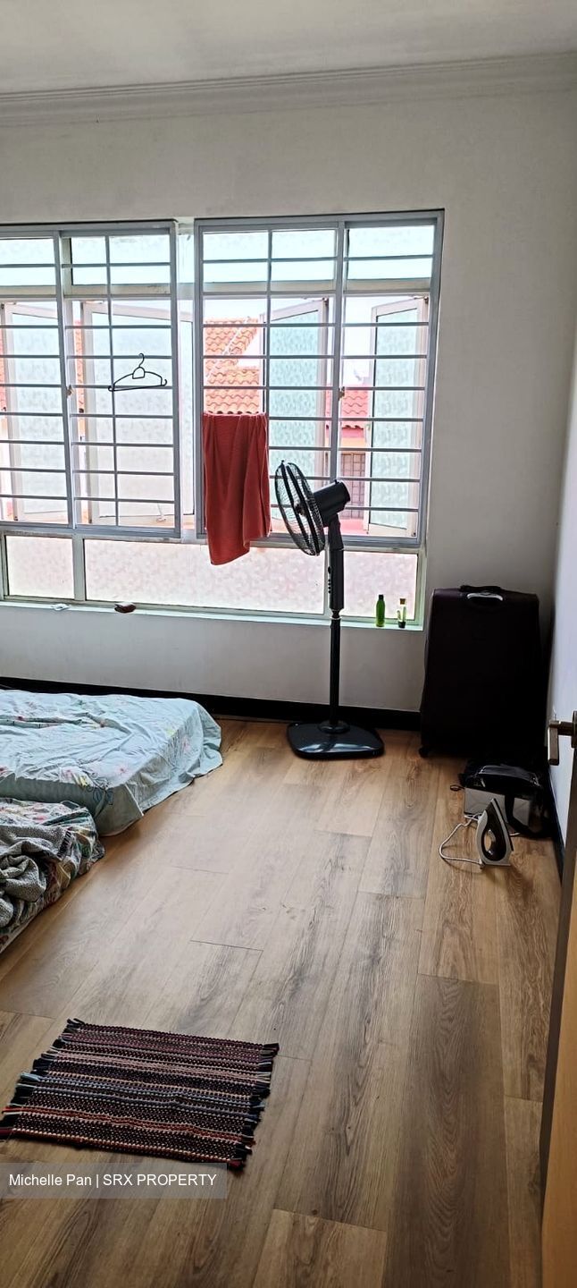 Sembawang Cottage (D27), Apartment - For Rent