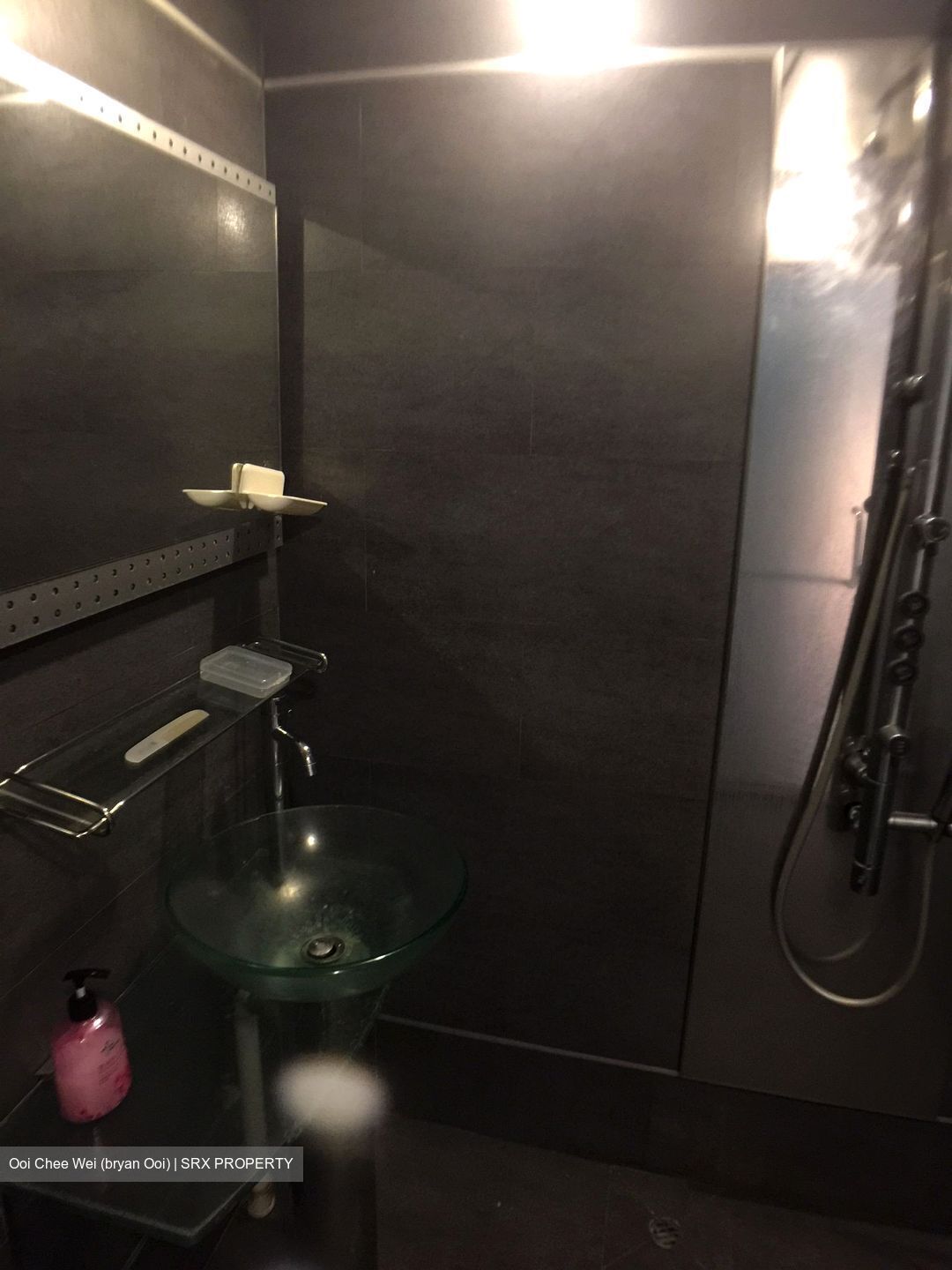 International Plaza (D2), Apartment - For Rent