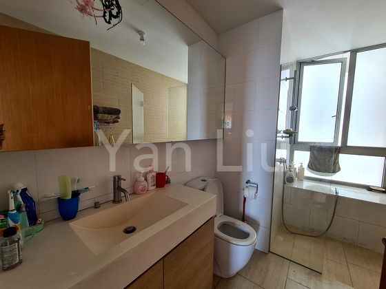 4 Bed Condo for Rent in Clover By The Park