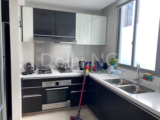 4 Bed Condo for Rent in Botannia