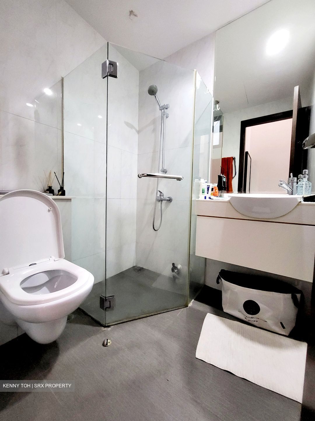 Watermark Robertson Quay (D9), Apartment - For Rent