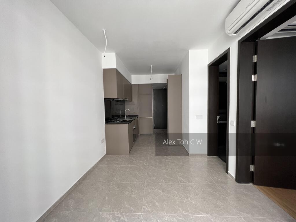 Park Colonial (D13), Condominium - For Rent