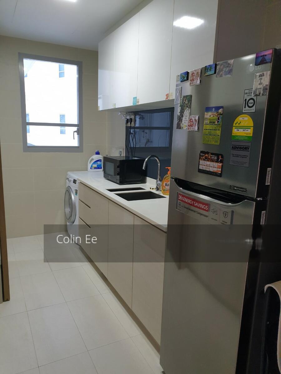 The Santorini (D18), Condominium - For Rent