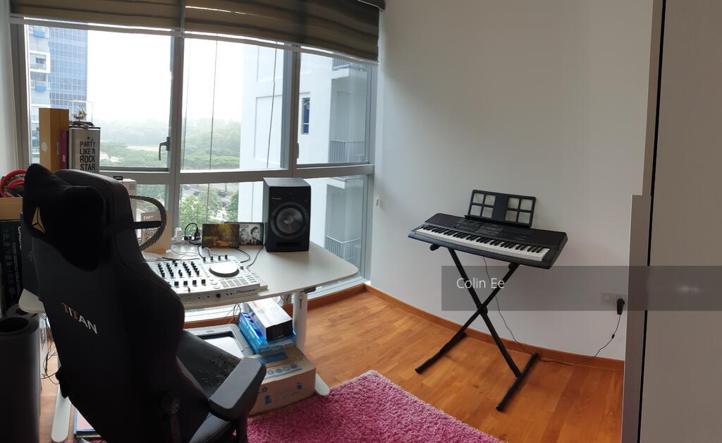 The Santorini (D18), Condominium - For Rent