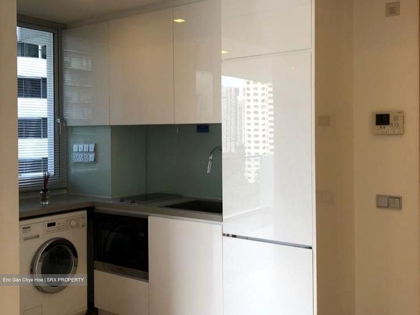 The Peak @ Cairnhill II (D9), Apartment - For Rent