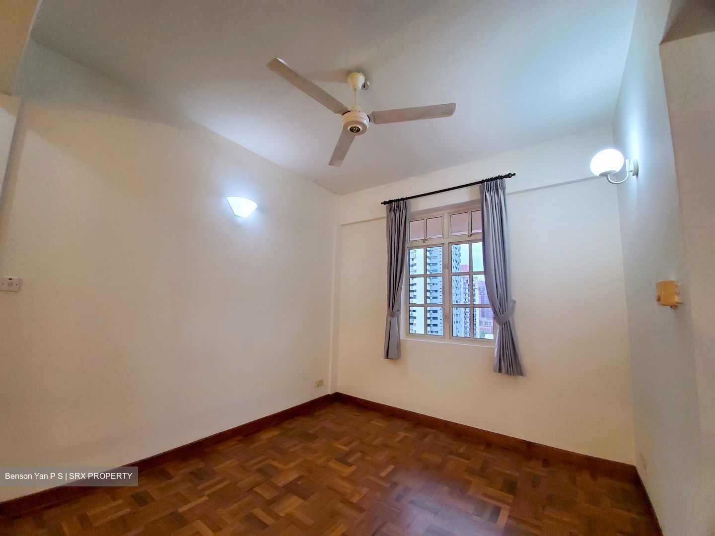 St. Thomas Walk (D9), Condominium - For Rent