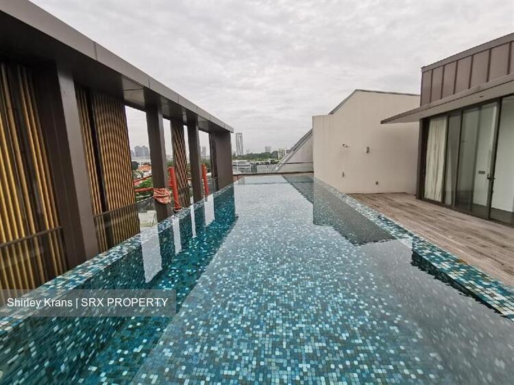 Lloyd Sixtyfive (D9), Apartment - For Rent
