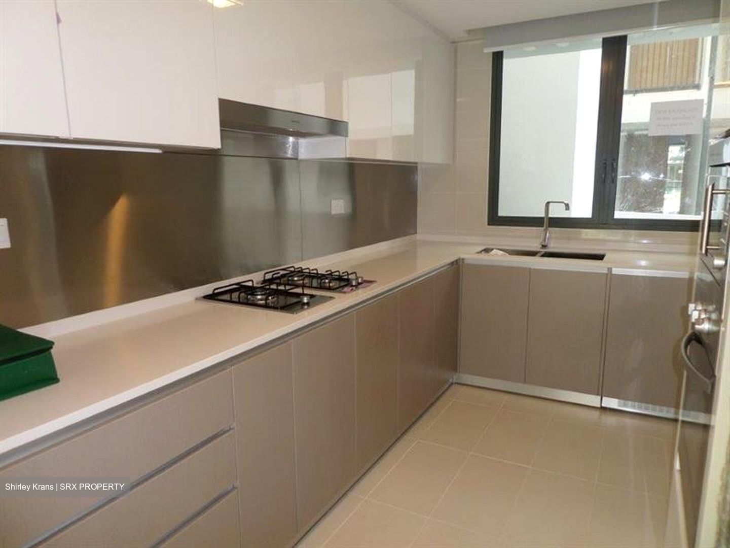 Hedges Park Condominium (D17), Condominium - For Rent