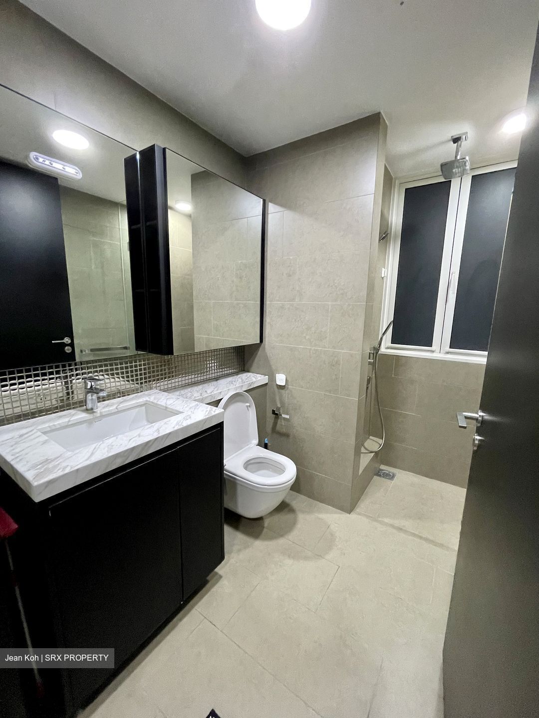 The Sorrento (D5), Condominium - For Rent