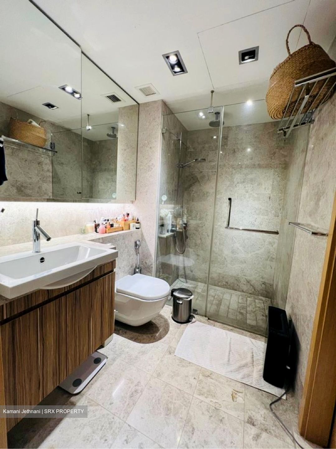 One Shenton (D1), Apartment - For Rent