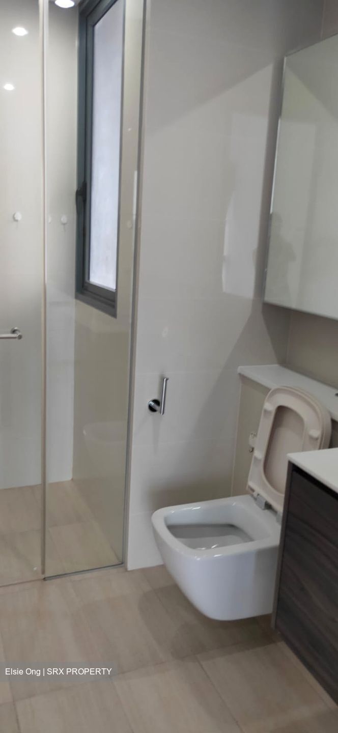 Lakeville (D22), Condominium - For Rent