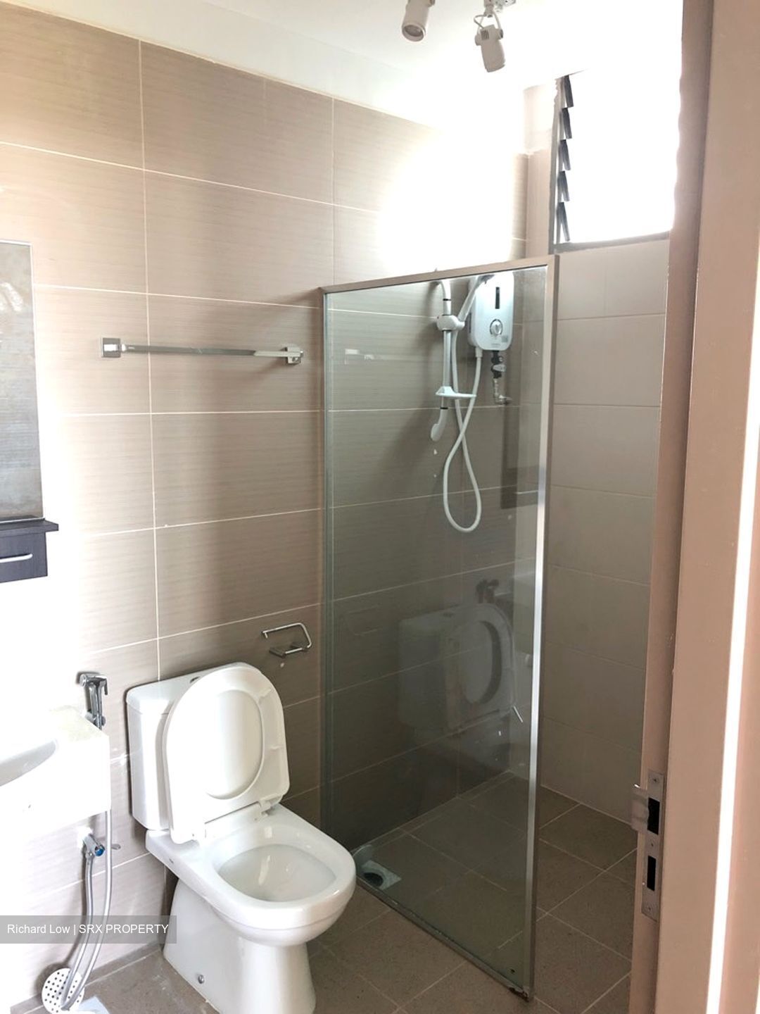 Boon Lay Drive (D22), Apartment - For Rent