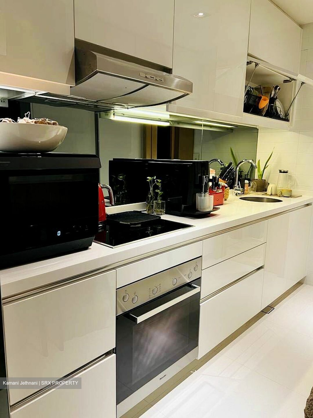 One Shenton (D1), Apartment - For Rent