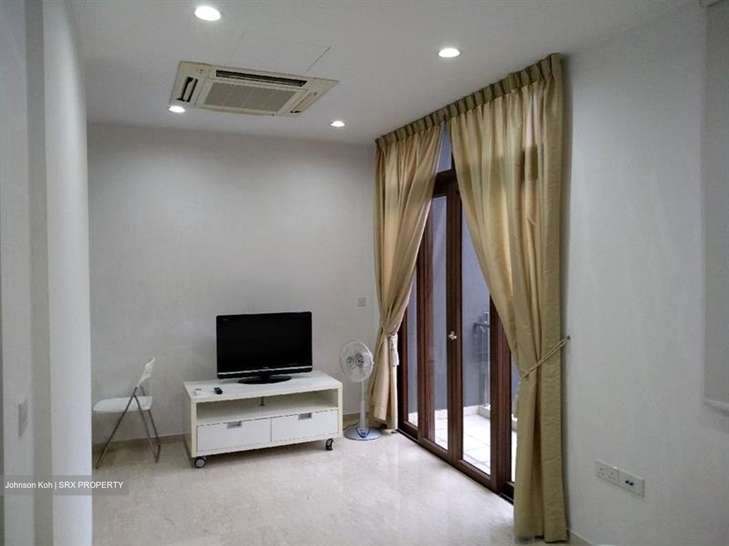 Dunearn Suites (D11), Apartment - For Rent