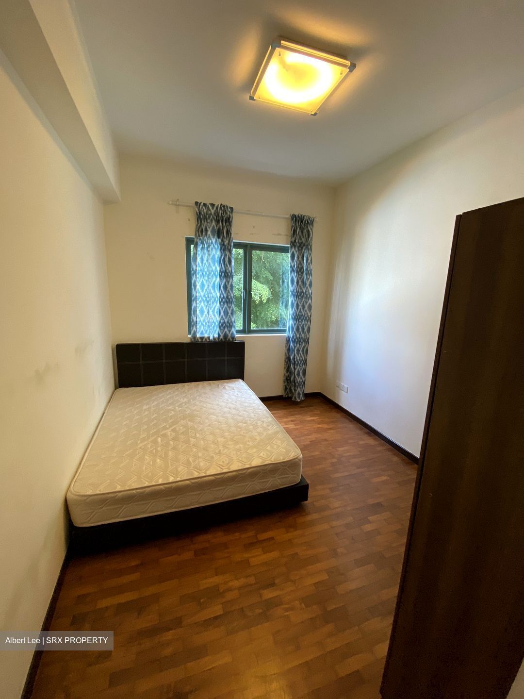 Stratford Court (D16), Condominium - For Rent