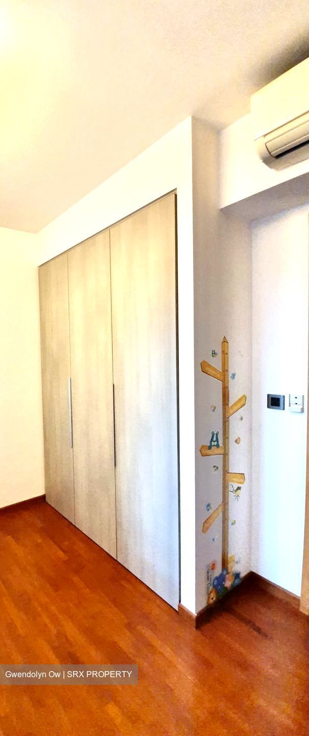 Esparina Residences (D19), Condominium - For Rent