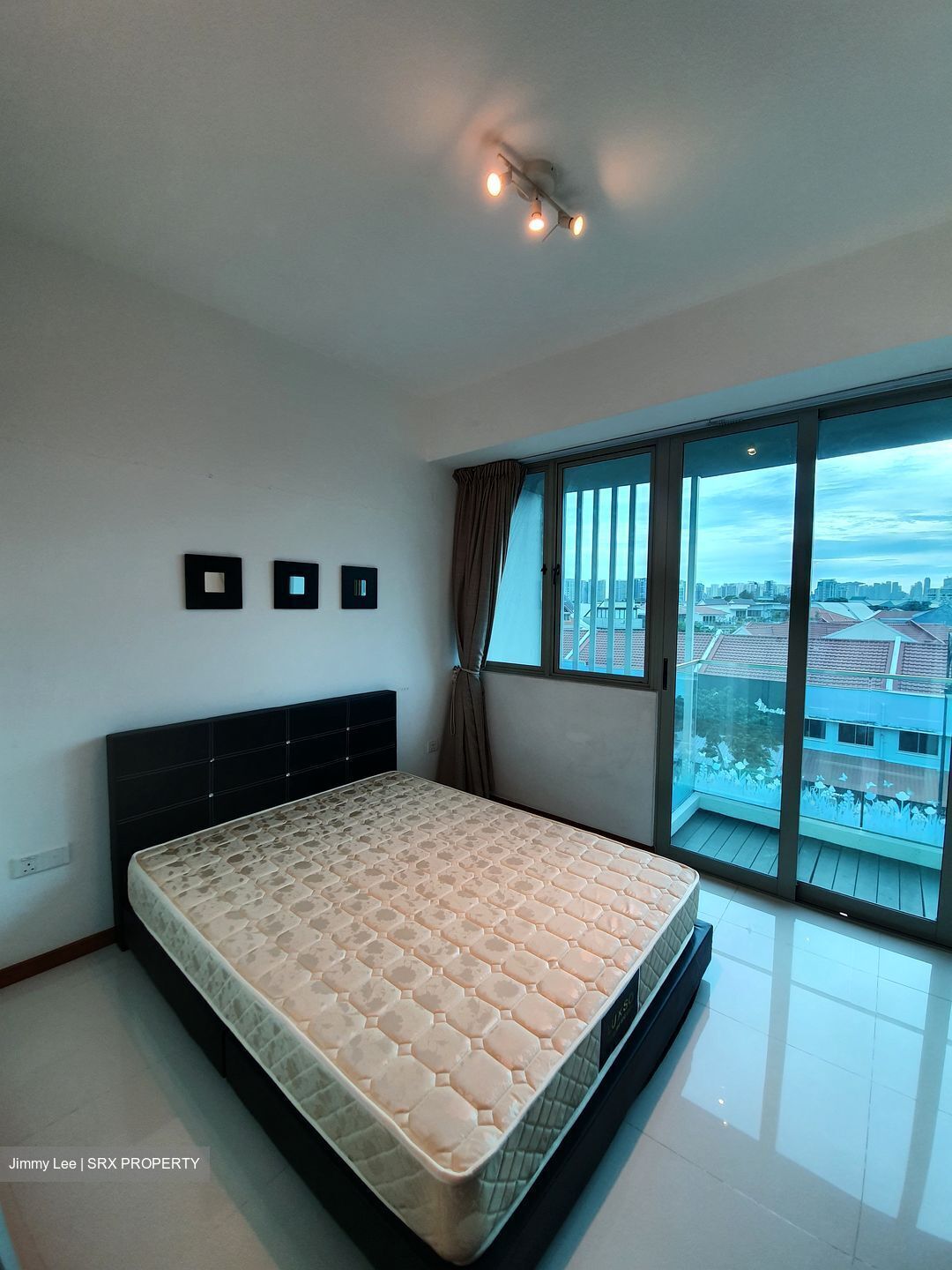 Suites @ Katong (D15), Apartment - For Rent