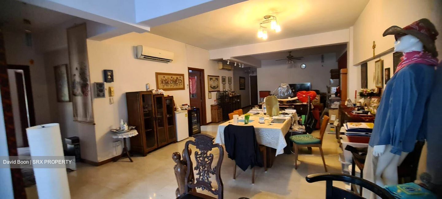 Sunshine Lodge (D19), Apartment - For Rent