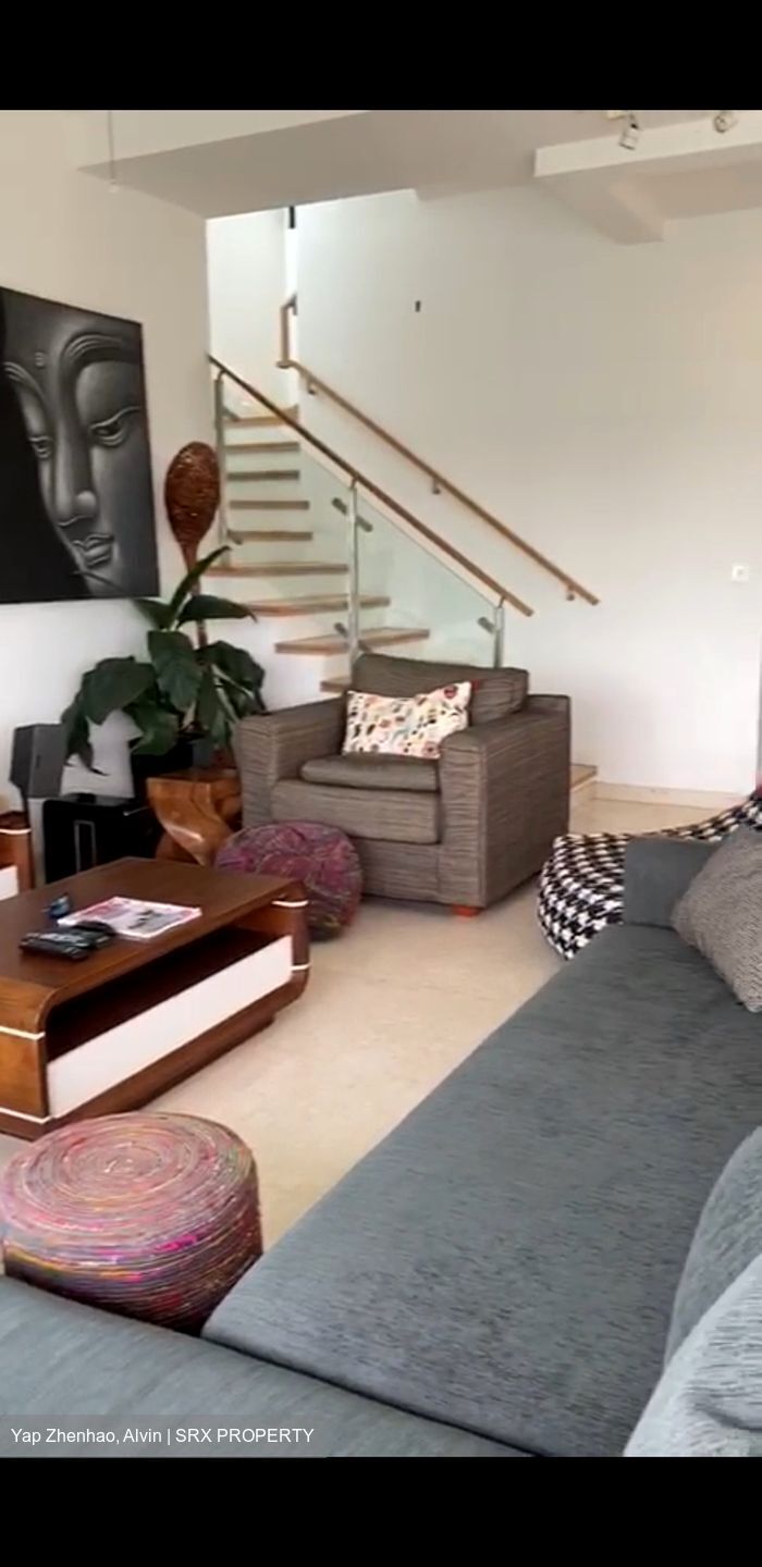 Parvis (D10), Condominium - For Rent