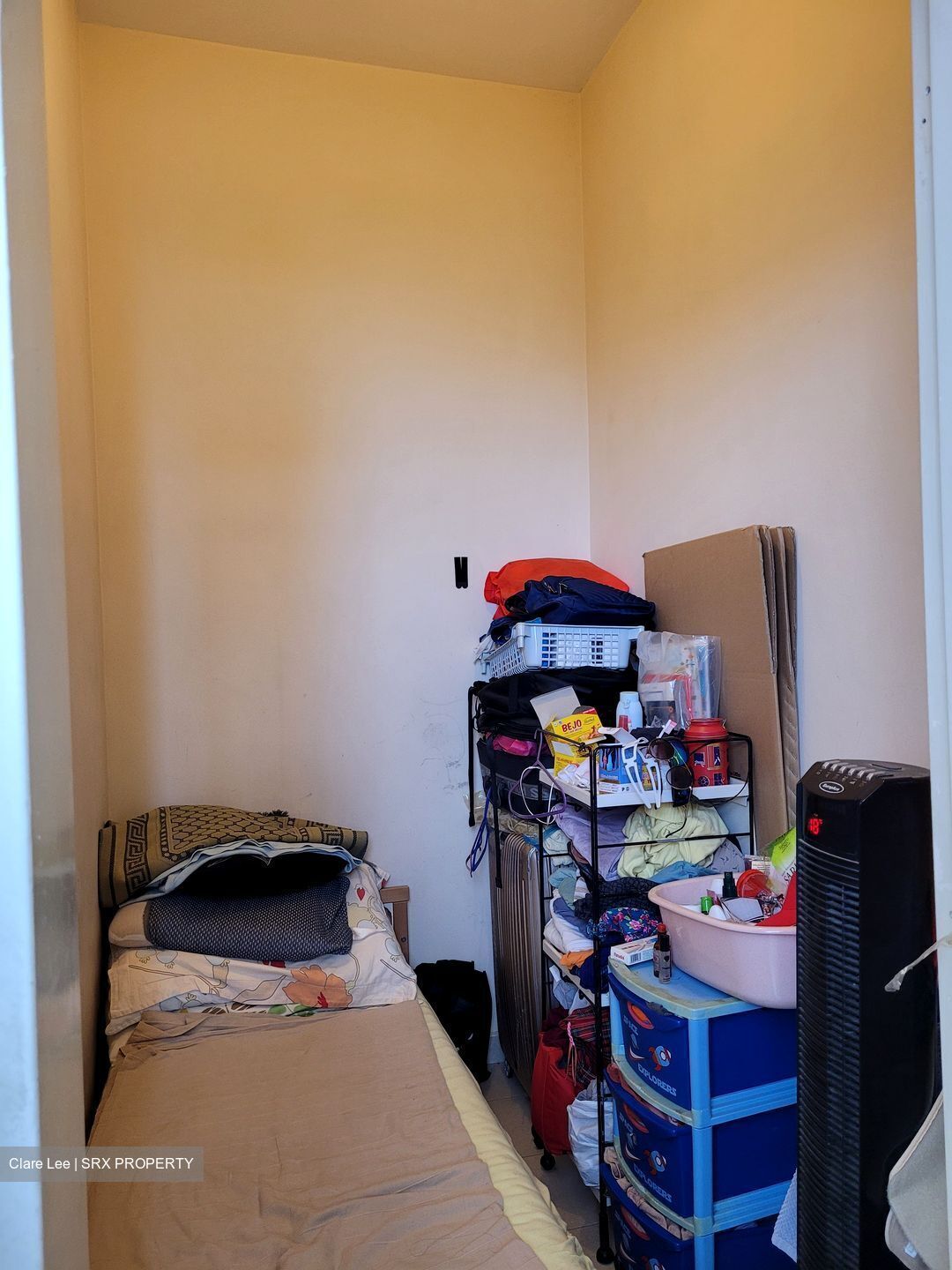 Varsity Park Condominium (D5), Condominium - For Rent