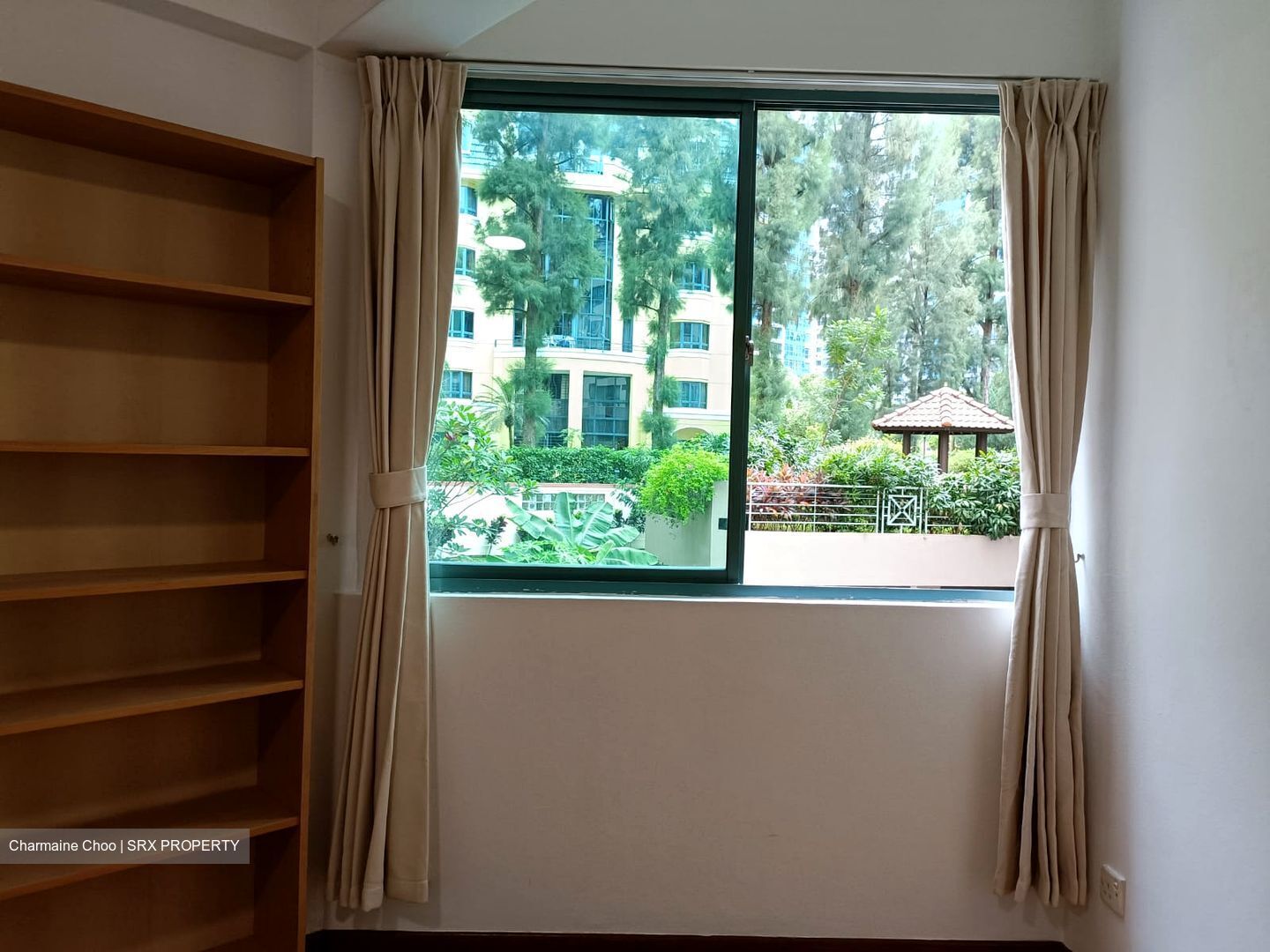 West Bay Condominium (D5), Condominium - For Rent