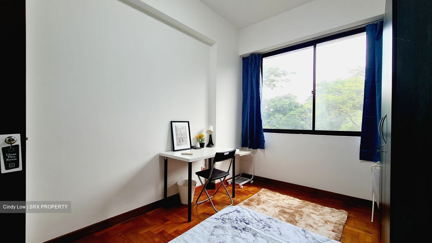 Avon Park (D13), Condominium - For Rent