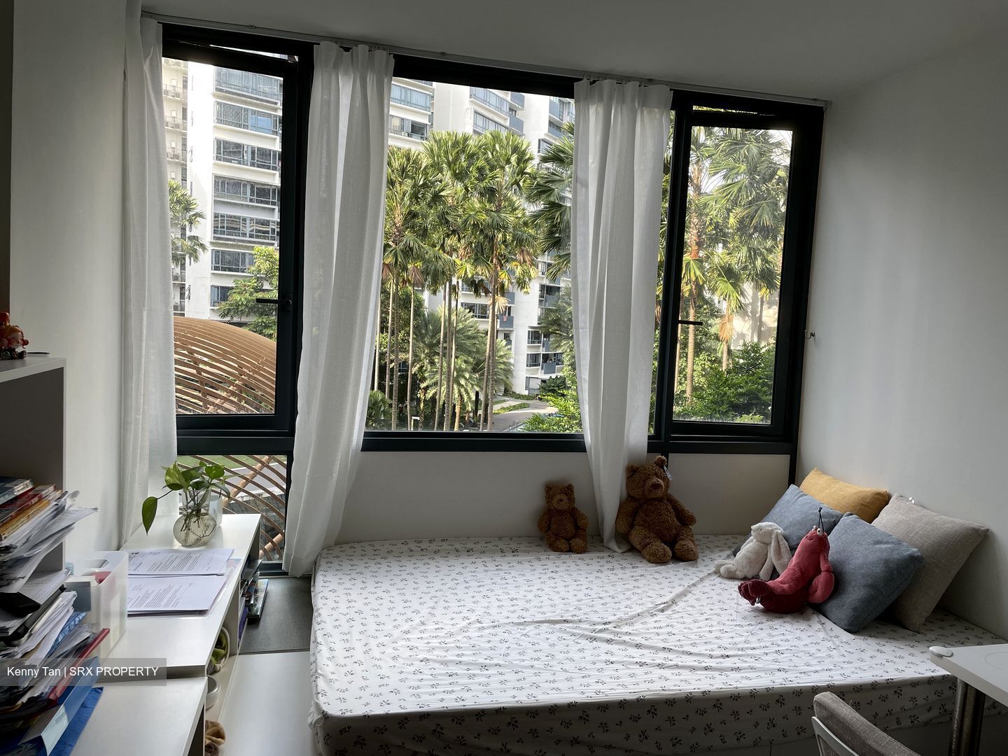 The Palette (D18), Condominium - For Rent