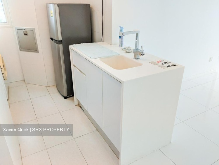 The Cascadia (D21), Condominium - For Rent