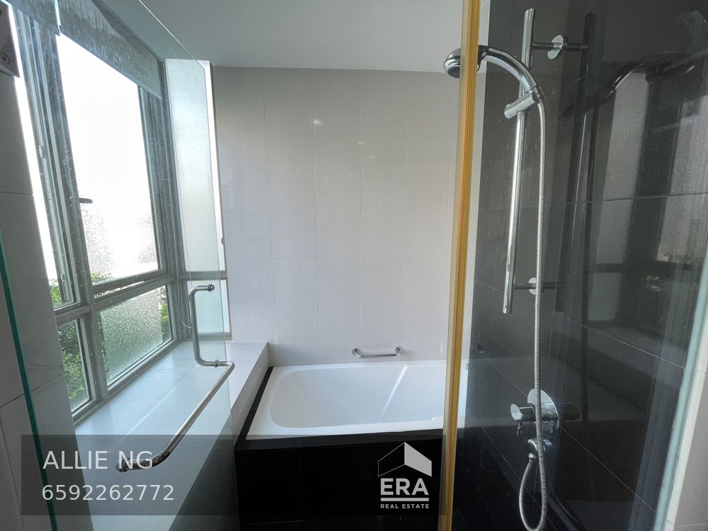 TANAH MERAH KECHIL AVENUE CASA MERAH 出租