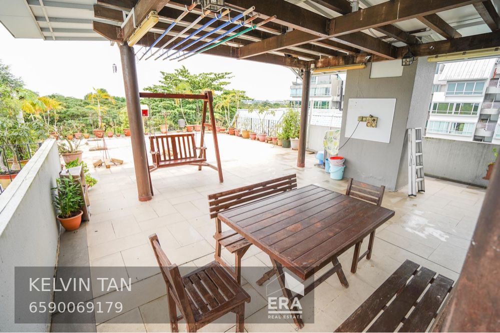 JALAN LOYANG BESAR CELADON VIEW 出售