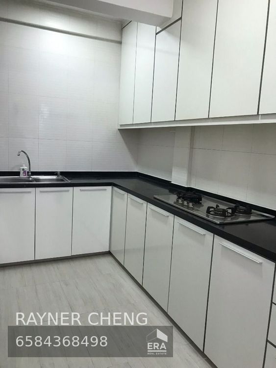 JALAN NOVENA BARAT NOVENA COURT 出租