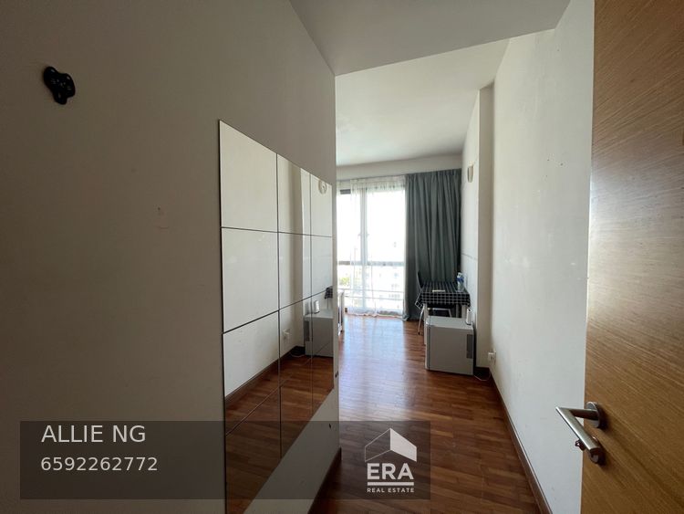 LORONG 40 GEYLANG THE WATERINA 出租