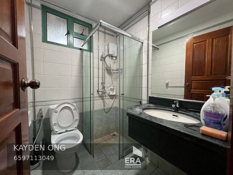 UPPER CHANGI ROAD EAST CHANGI COURT 出租