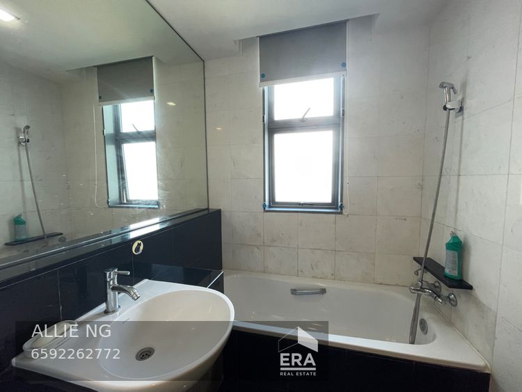 LORONG 40 GEYLANG THE WATERINA 出租