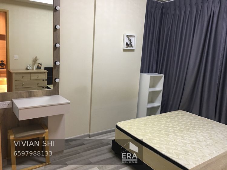 SENGKANG SQUARE LA FIESTA 出租