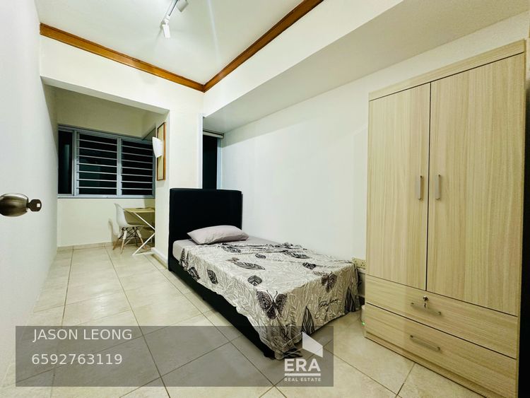 PINE GROVE PINE GROVE 出租