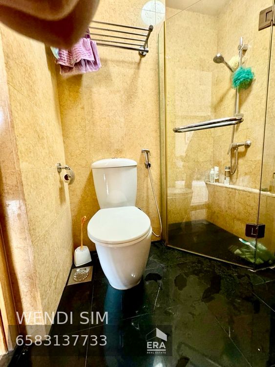 LORONG 40 GEYLANG THE WATERINA 出租