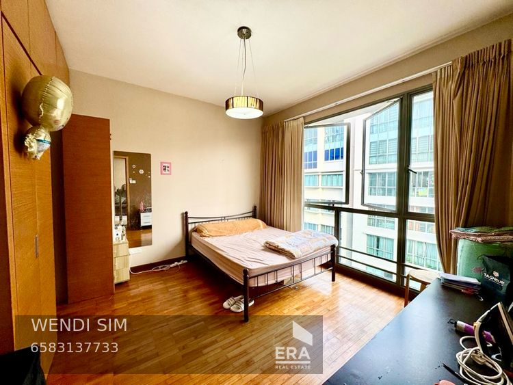 LORONG 40 GEYLANG THE WATERINA 出租