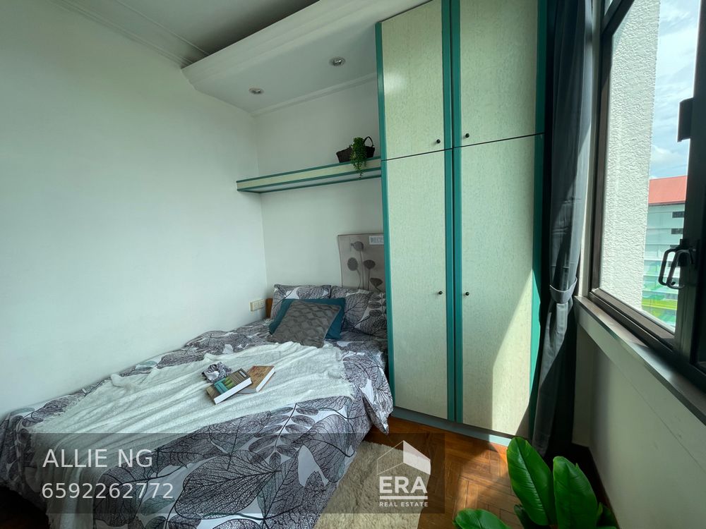 JURONG EAST AVENUE 1 PARC OASIS 出租