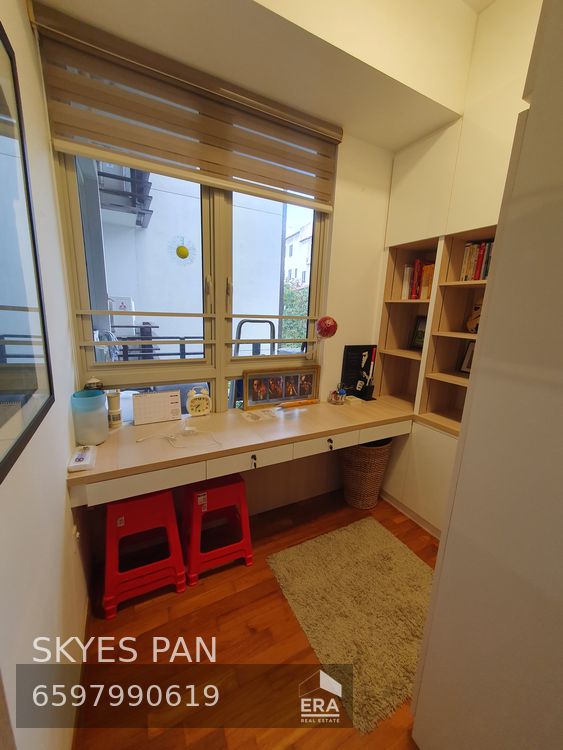 SIGLAP ROAD FLAMINGO VALLEY 出租