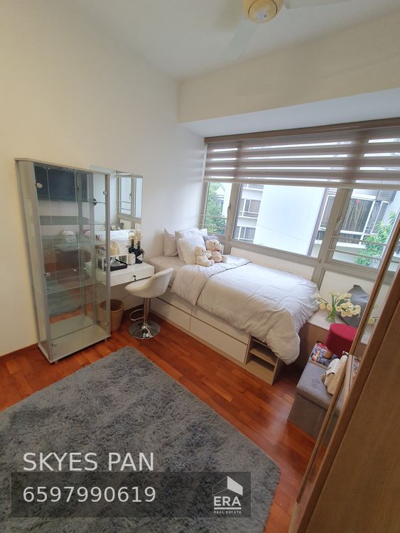 SIGLAP ROAD FLAMINGO VALLEY 出租