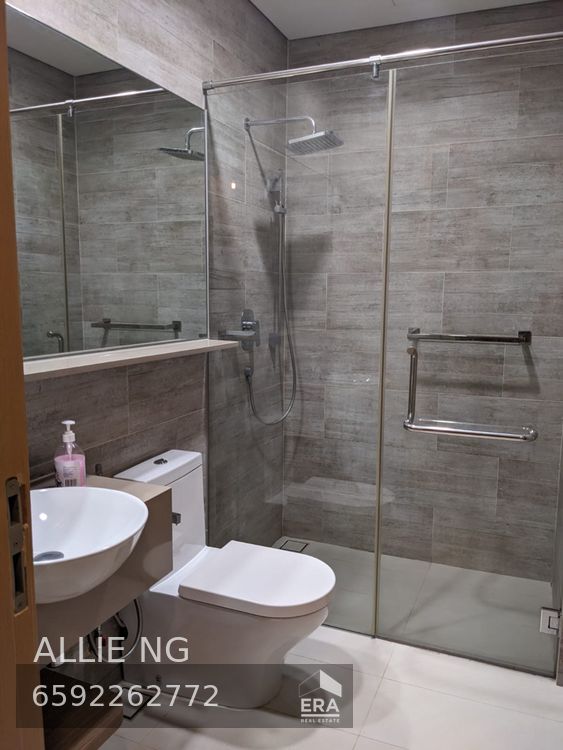 ANG MO KIO STREET 66 FLORAVIEW 出租