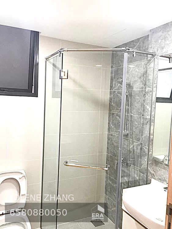 SENGKANG SQUARE LA FIESTA 出租