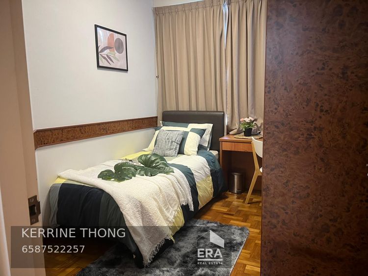JALAN LOYANG BESAR CASA PASIR RIS 出租