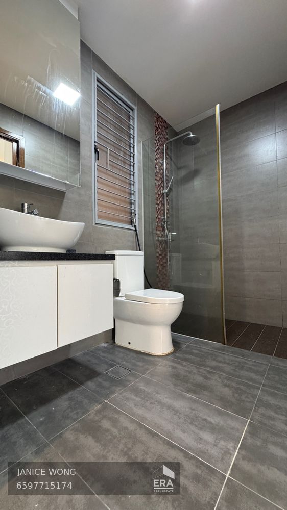 ROBEY CRESCENT D'ZIRE 出售