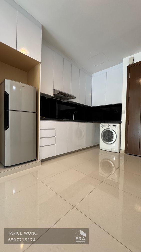 ROBEY CRESCENT D'ZIRE 出售