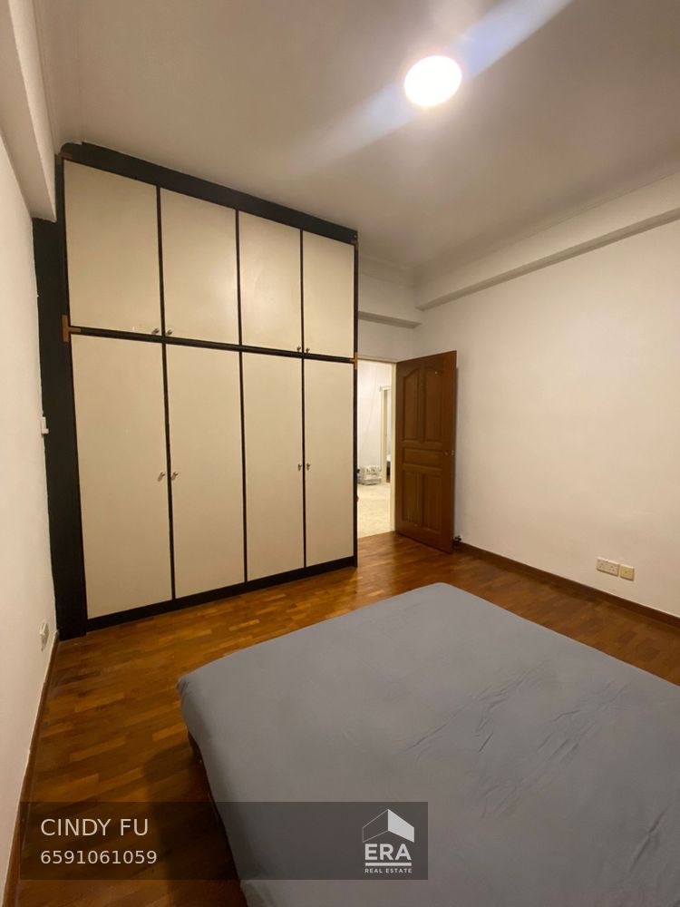 TOMLINSON ROAD KUM HING COURT 出租